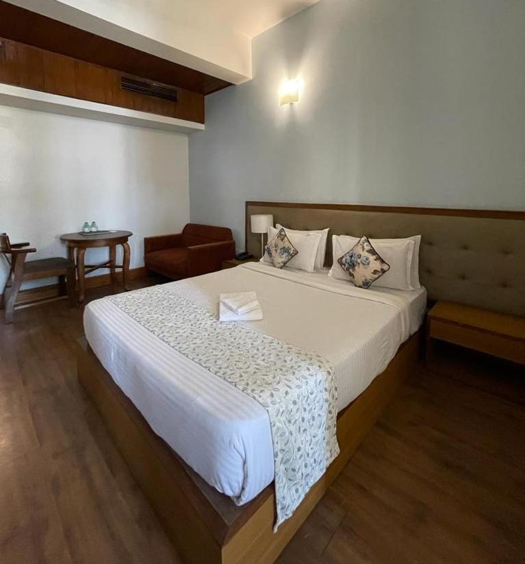 Hotel Tragopan Dimapur Luaran gambar