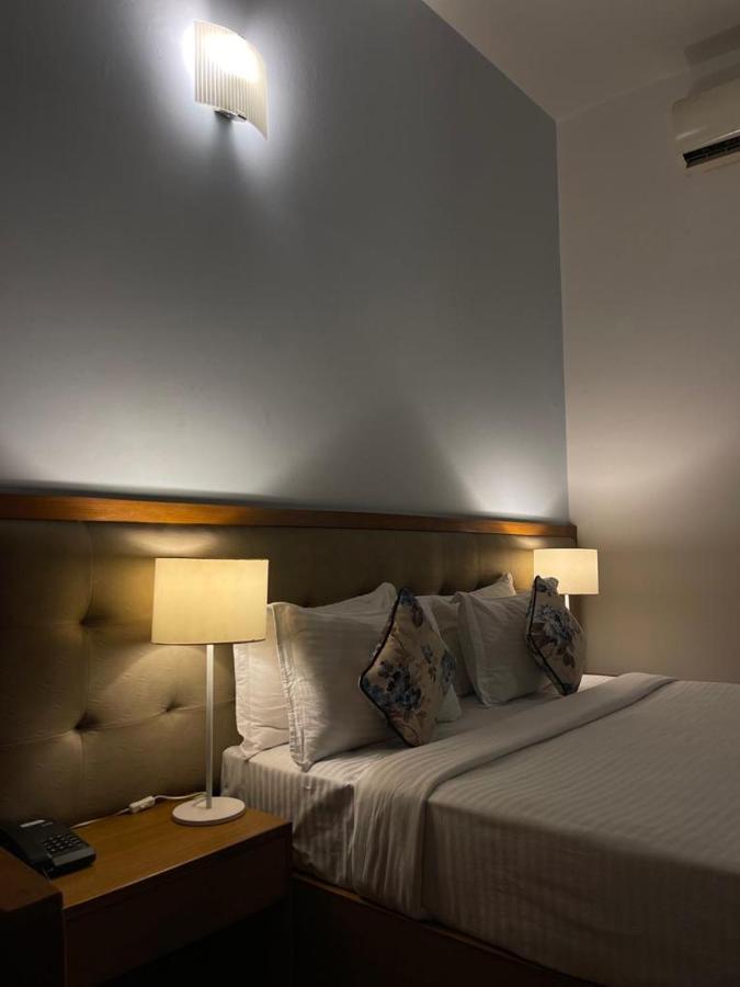 Hotel Tragopan Dimapur Luaran gambar